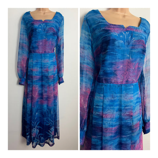 Vintage 1970s HOMEMADE UK Size 14-16 Blue & Pink Tones Floral Print Long Sleeve Chiffon Pleated Boho Maxi Dress