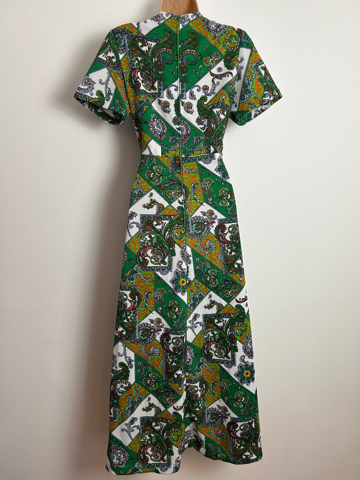 Vintage 1970s Size 10 Green White & Orange Nouveau Scarf Print Maxi Dress