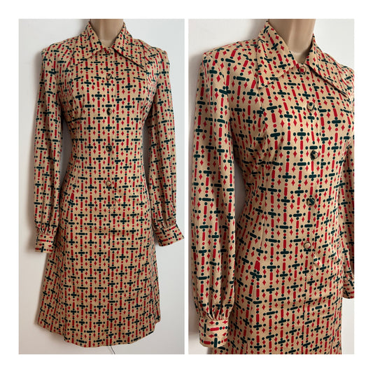 Vintage 1970s JAF Size 10-12 Beige Dark Green & Red Abstract Print Long Sleeve Day Dress