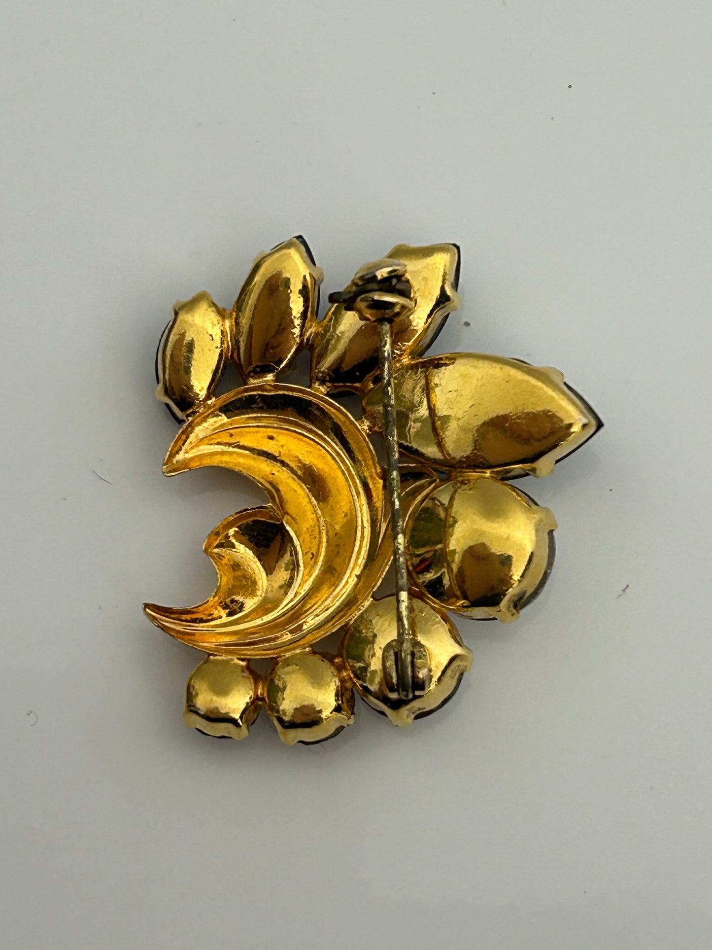 Vintage Late 1960s Gold Tone Blue & Clear Stone Set Stylised Pin Brooch