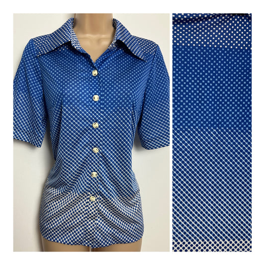 Japanese Vintage 1980s Size 12 Blue & White Geo Print Short Sleeve Shirt