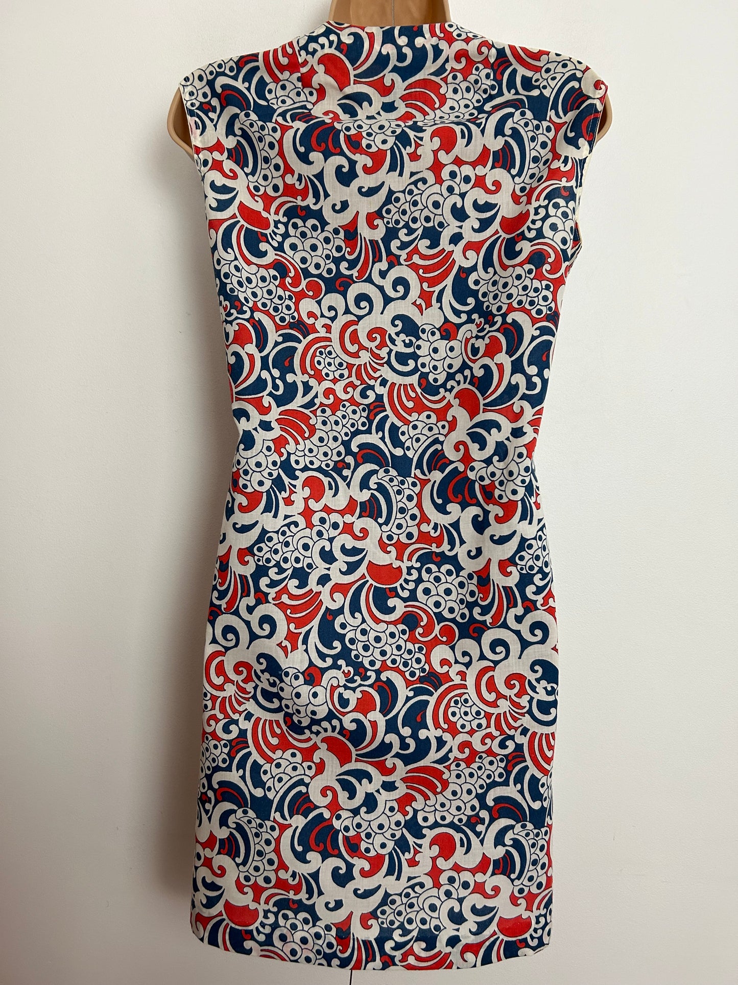 Vintage 1960s JC STYLE UK Size 10-12 Cute Blue White & Red Abstract Print Lightweight Cotton Mini Mod Dress