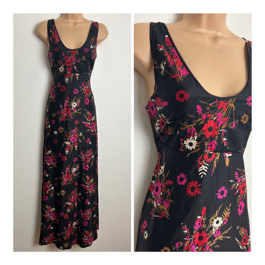 Vintage 1970s Size 6-8 Black Pink & Red Floral Print Sleeveless Maxi Dress
