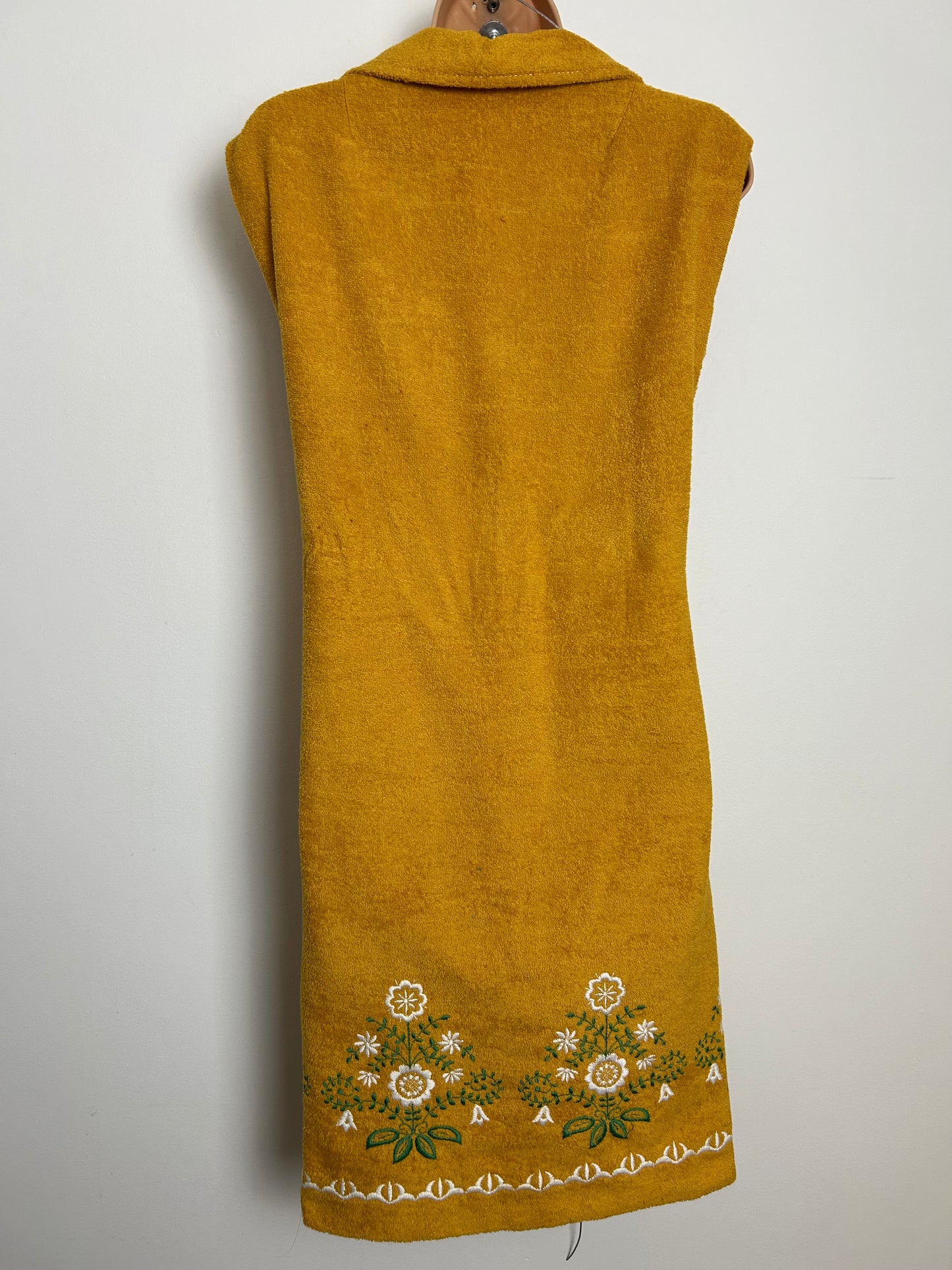 Vintage 1970s FRANKENWALDER Size 14 Mustard Yellow Embroidered Detail Towelling Shift Dress