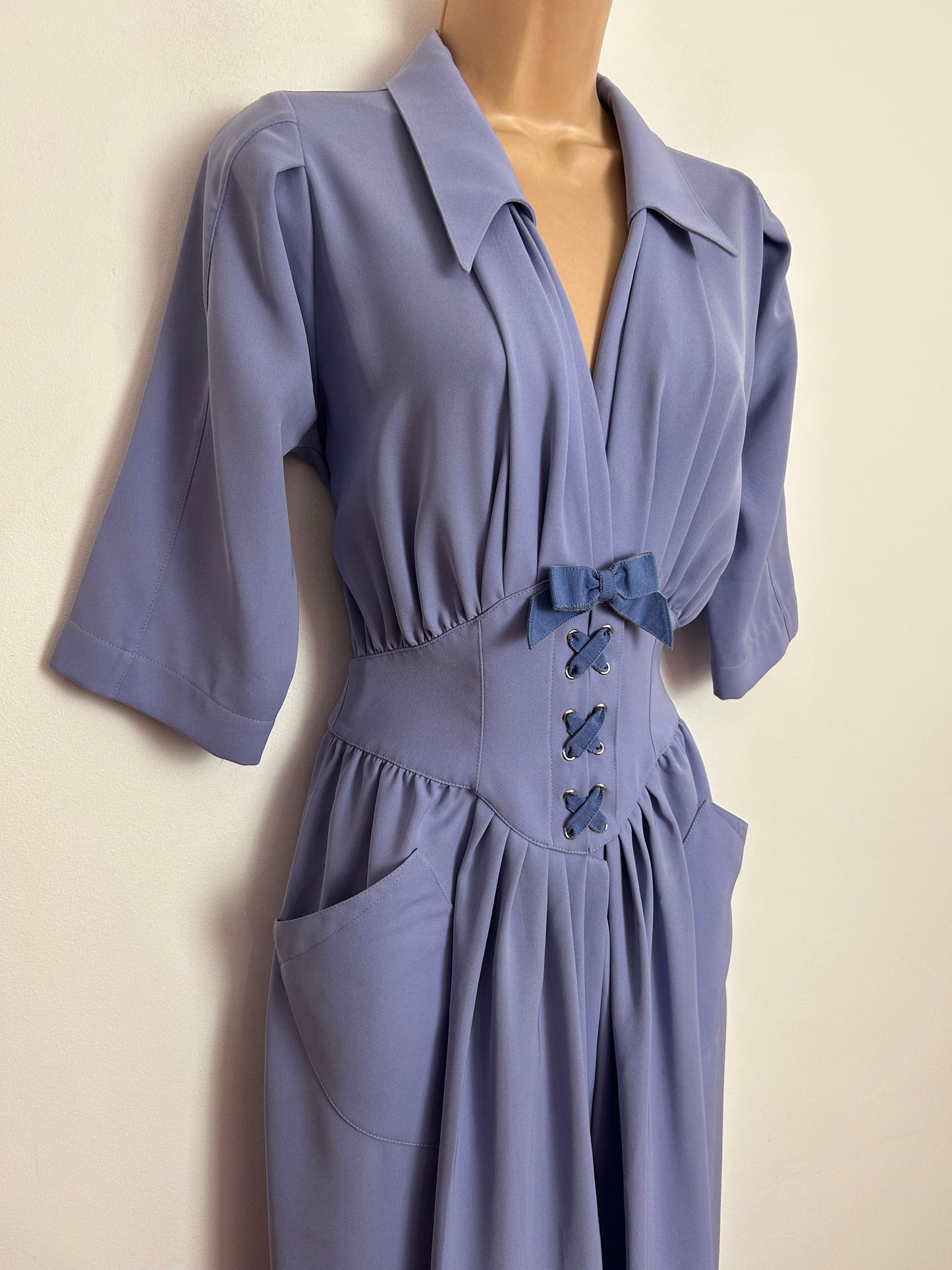 Vintage 1980s DESIGNER THIERRY MUGLER UK Size 8 Lilac Blue Mock Lace Up Detail 1940s Style Dress