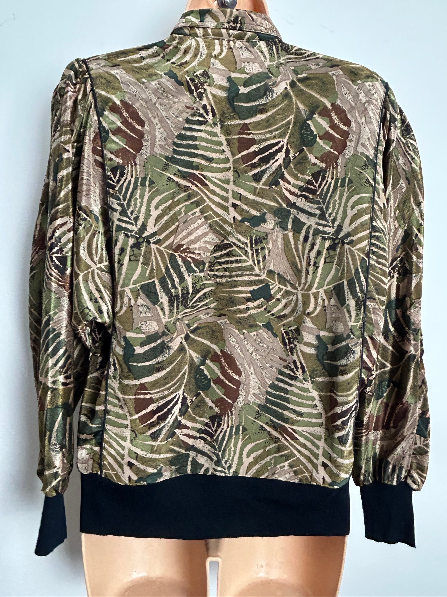 Vintage 1980s Size 12-14 Brown & Green Tones Tropical Jungle Print Blouson Style Shirt