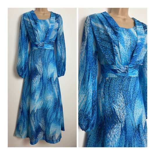 Vintage 1970s Size 14 Blue Tones Abstract Feathery Print Long Sleeve Chiffon Tie Back Maxi Dress