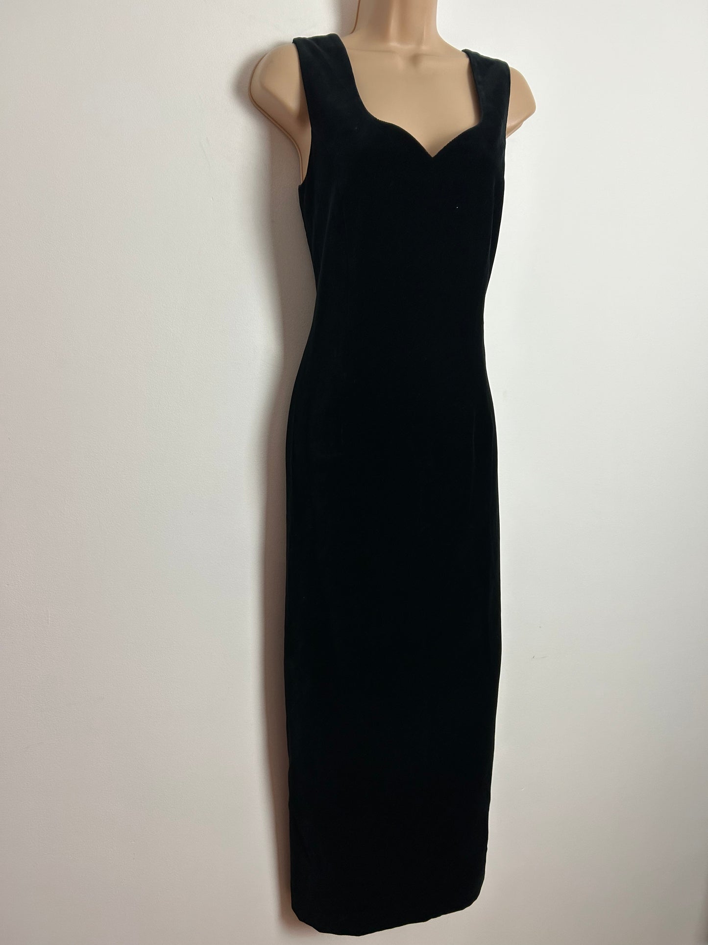 Vintage 1990s PLANET UK Size 10-12 Sumptuous Black Velvet Sweetheart Fitted Evening Party Maxi Dress