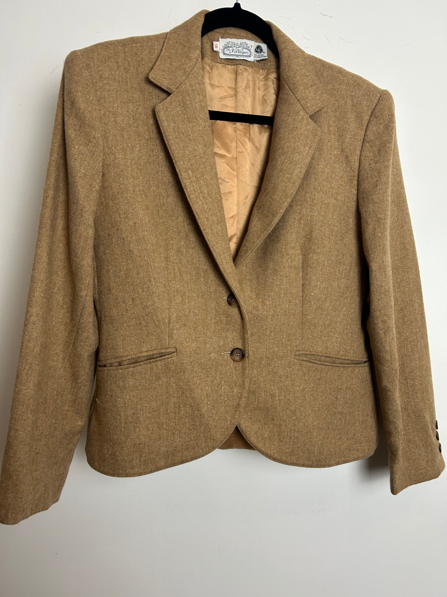 Vintage 1970s THE VILLAGER Size 12 Camel 100% Wool Blazer