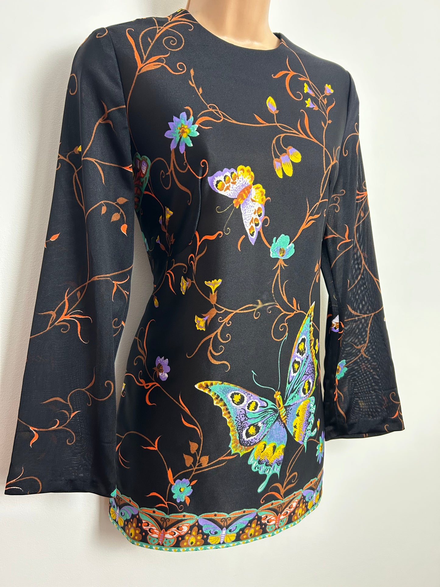 Vintage Late 1960s MODELLY Size 8-10 Black & Multicolour Butterfly Long Sleeve Tunic Style Top