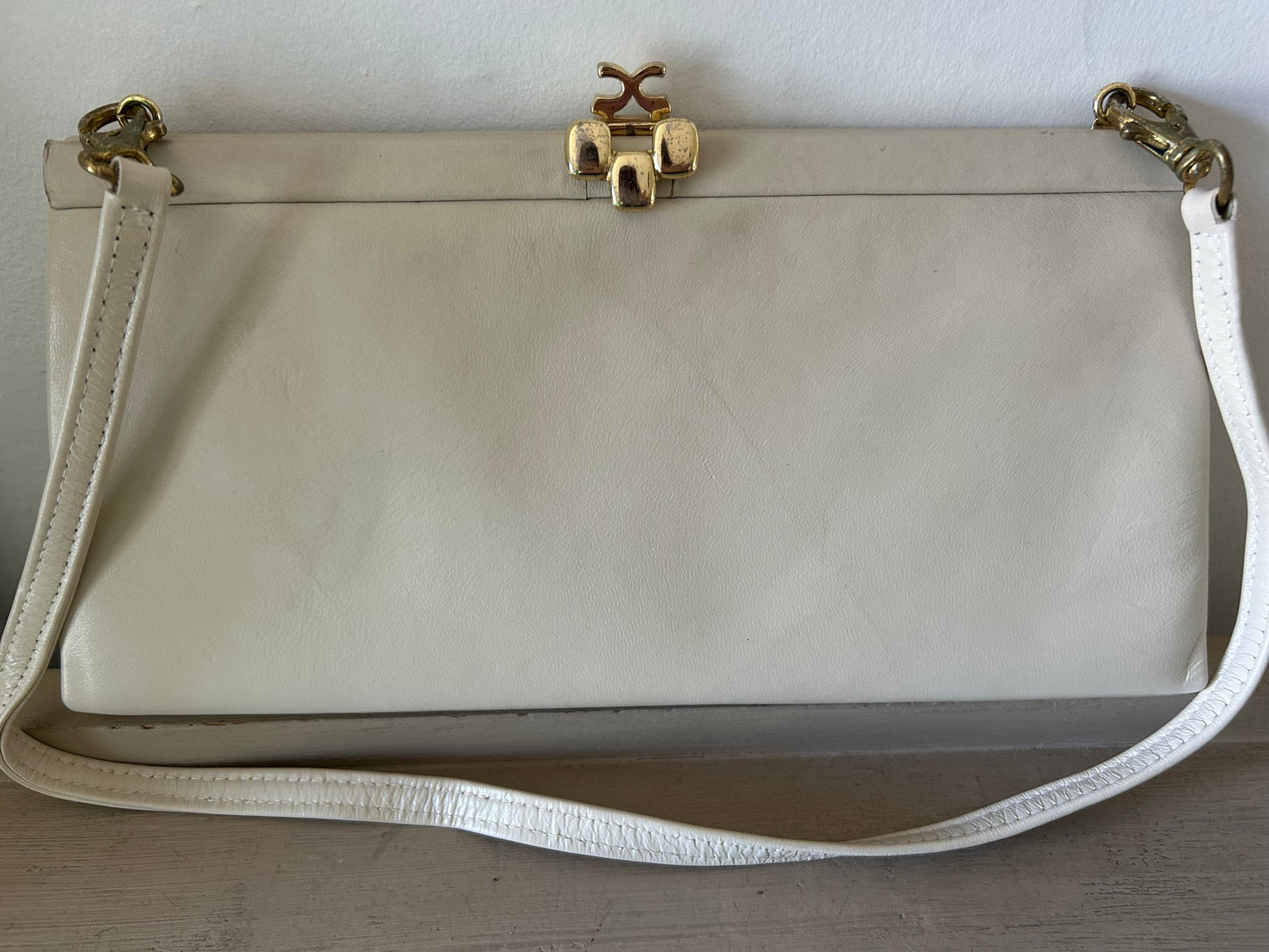 Vintage 1960s Cream Faux Leather Shoulder or Clutch Bag