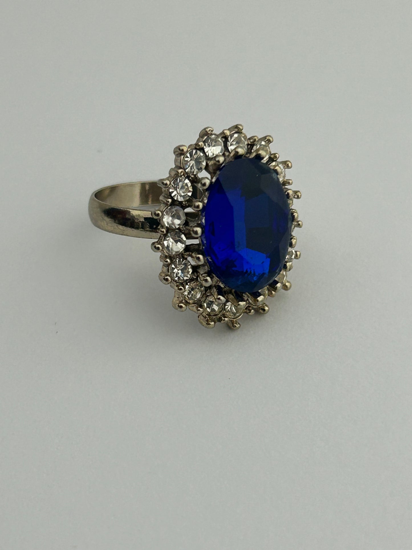 Vintage Blue Glass & Diamante Rhinestone Set Cocktail Ring Size P