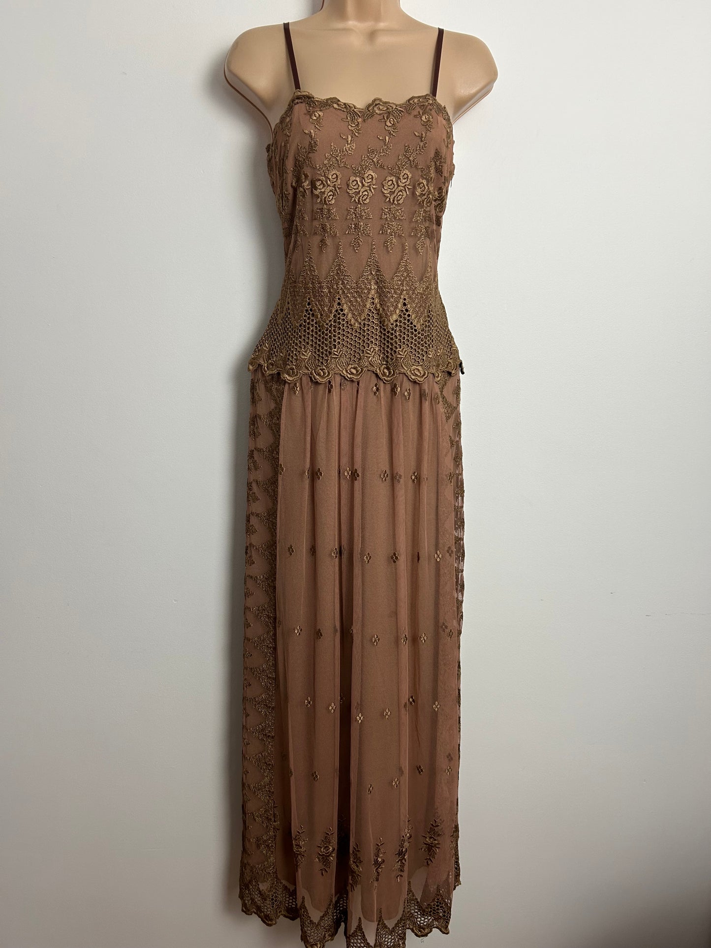 Vintage Late 1970s FRANK USHER Size 10 Beautiful Brown Lace Occasion Evening Gown