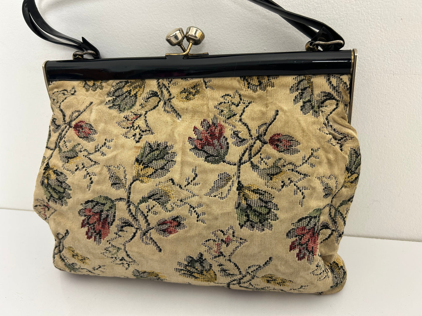 Vintage 1960s Cream & Pink Floral Woven Carpet Kiss Lock Bag