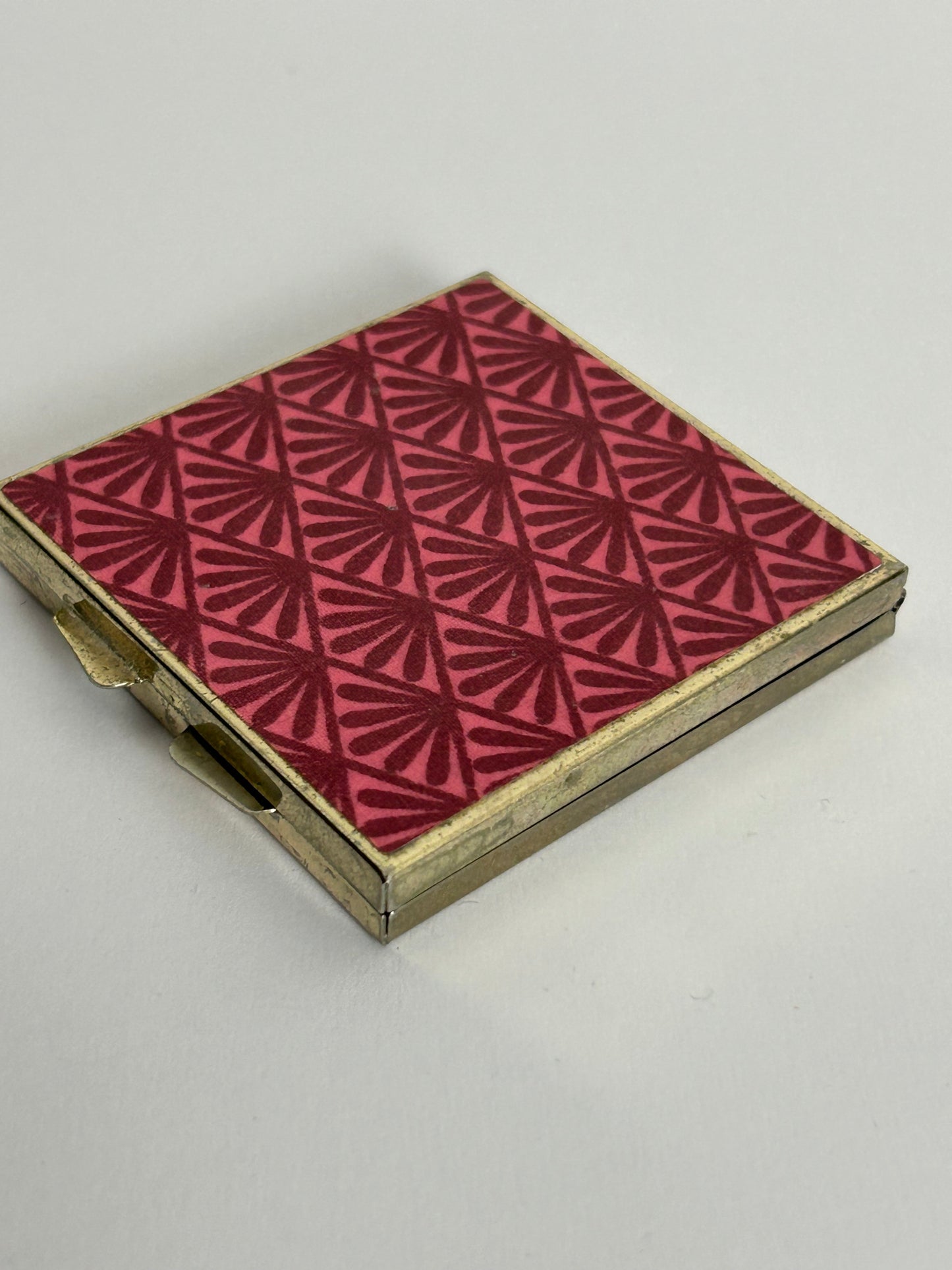 Vintage Silver Tone Base Metal Pink Deco Pattern Square Compact Mirror