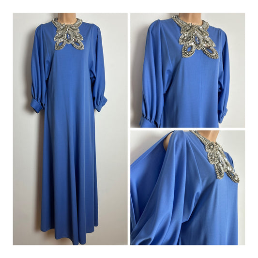 Vintage Early 1970s LESHGOLD Size 8-10 Powder Blue Silver Bead & Sequin Applique Split Sleeve Occasion Evening Maxi Dress