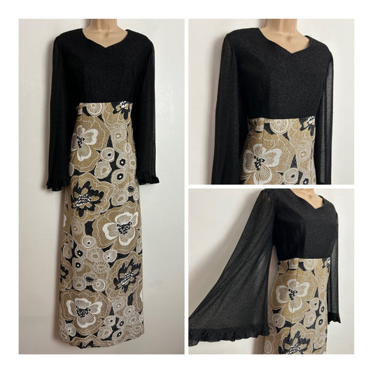 Vintage 1970s Size 14-16 Black White & Gold Lurex Floral Print Long Flared Sleeve Occasion Evening Maxi Dress