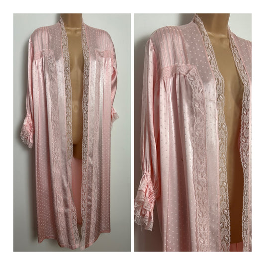 Vintage Up To Size 16 Pink Lace Trim Silky Satin Open Front Long Sleeve Peignoir