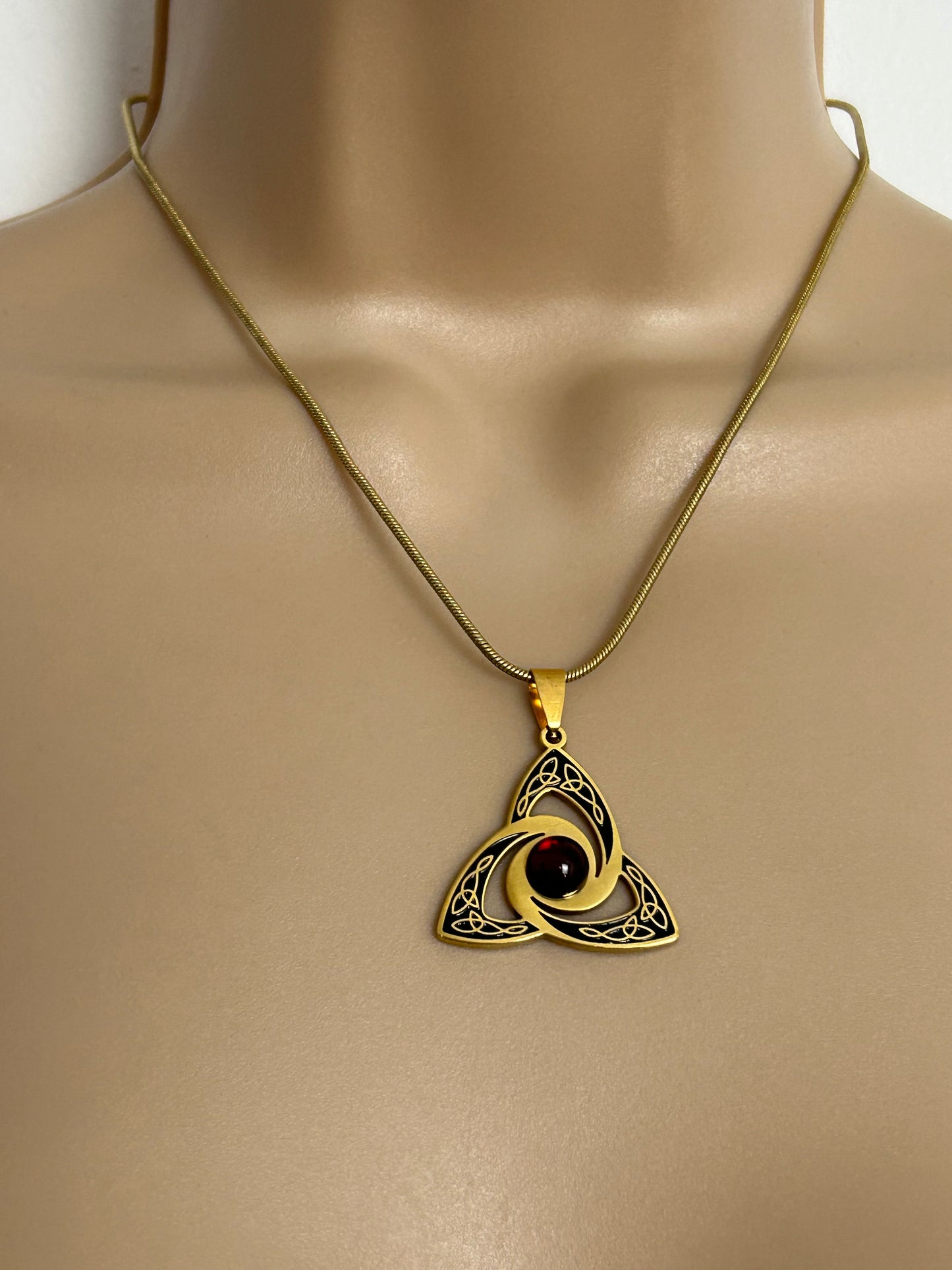 Vintage Gold Tone Celtic Inspired Triquetra Knotwork Red Stone Set Pendant With Necklace