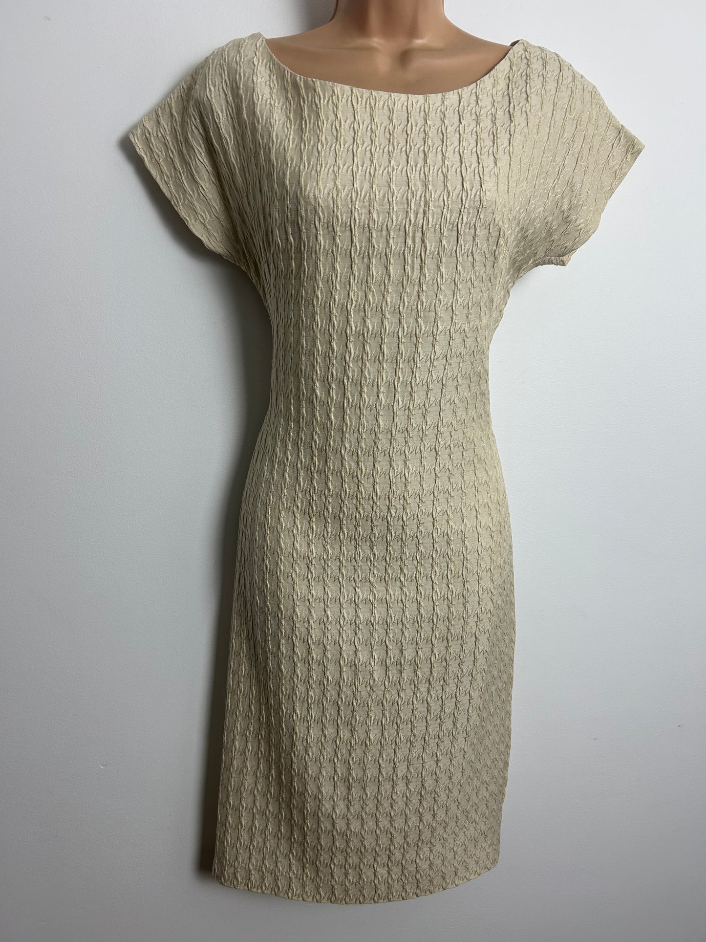 Vintage 1990s MOSCHINO CHEAP & CHIC Size 10 Cream Crinkle 60s Style Dress & Jacket Suit