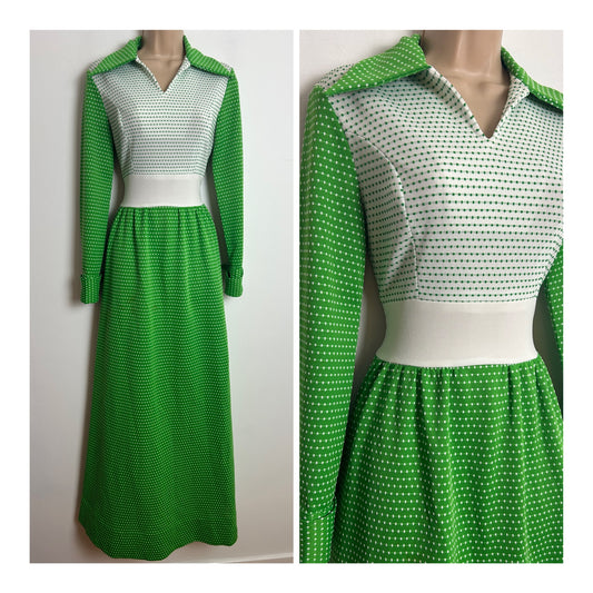 Vintage 1970s Size 8 Green & White Spot Textured Crimplene Dagger Collar Long Sleeve Maxi Dress