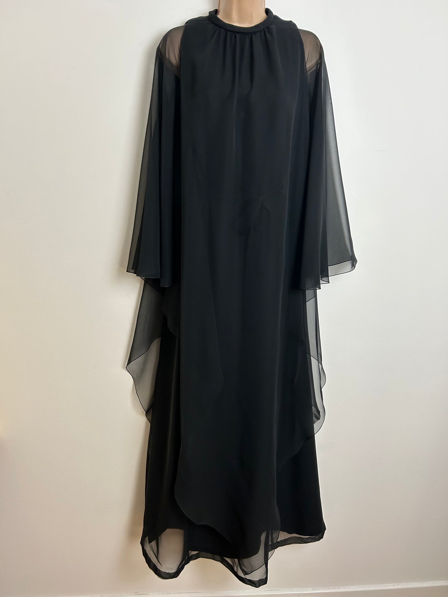 Vintage 1970s Size 12 Black Chiffon Long Floaty Sleeve Belted Layered Occasion Evening Maxi Dress