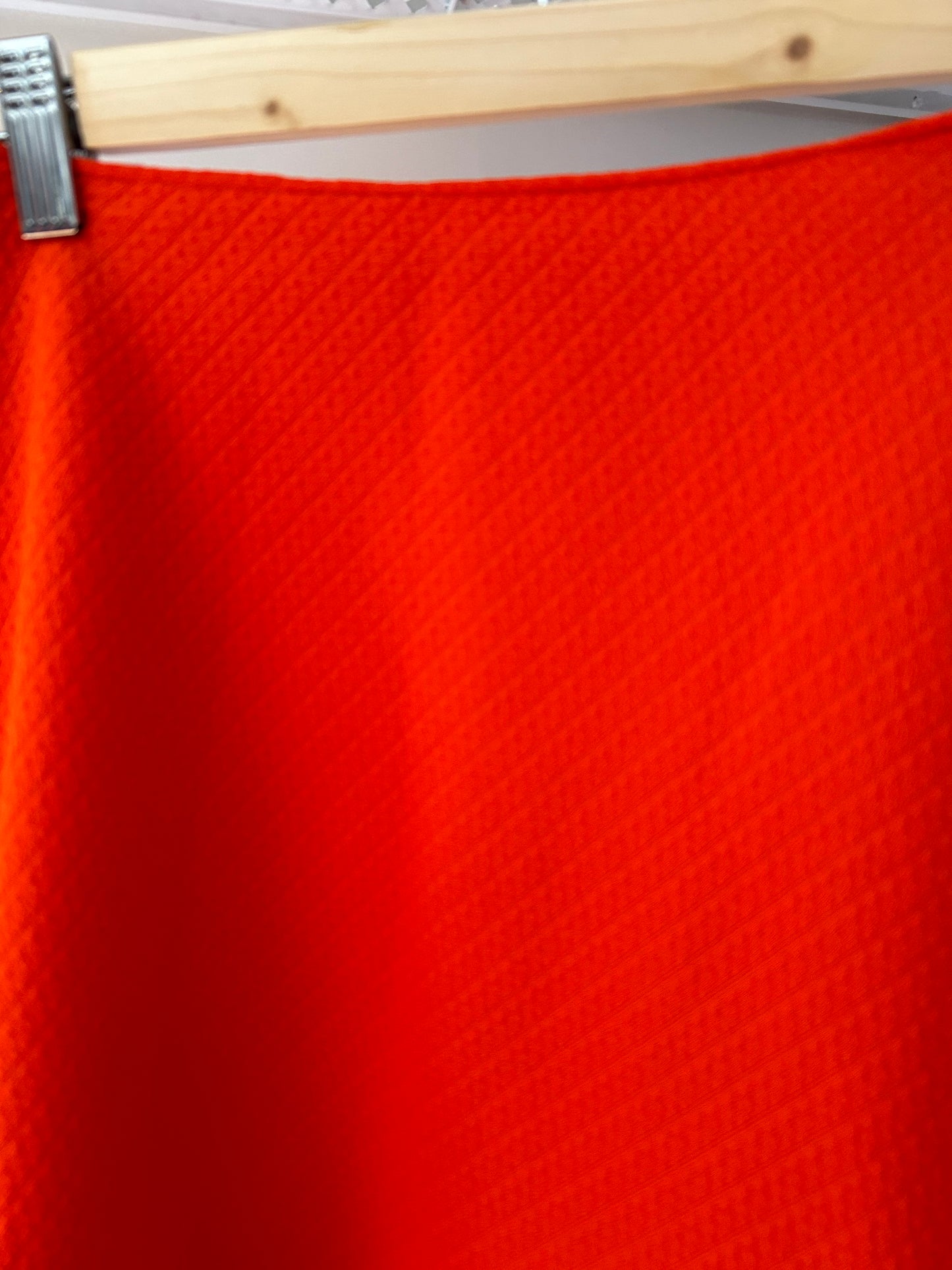 Vintage 1960s UK Size 6 Orange Textured Polyester A-Line Flared Midi Skirt
