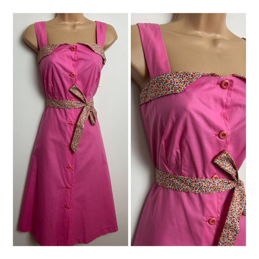 Vintage 1970s Size 8 DEADSTOCK Pink Floral Trim Belted Cotton Summer Sun Dress