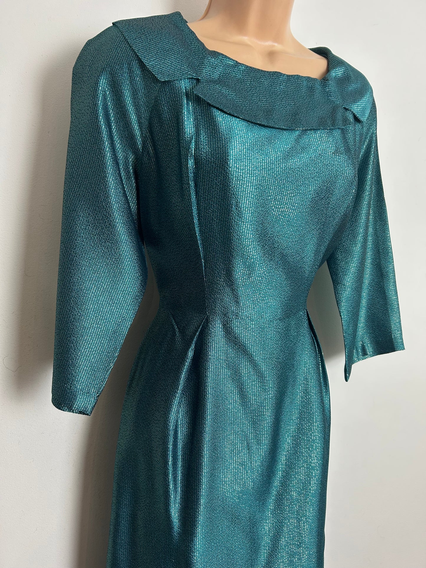Vintage 1960s Size 10-12 Dark Turquoise & Silver Pinstripe Notch Collar Mid Sleeve Party Dress