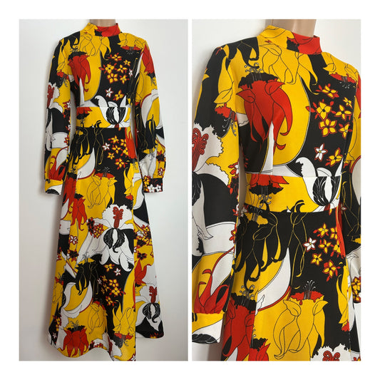 Vintage 1970s Size 10 Yellow Black Red & White Bold Floral Print Long Sleeve Maxi Dress