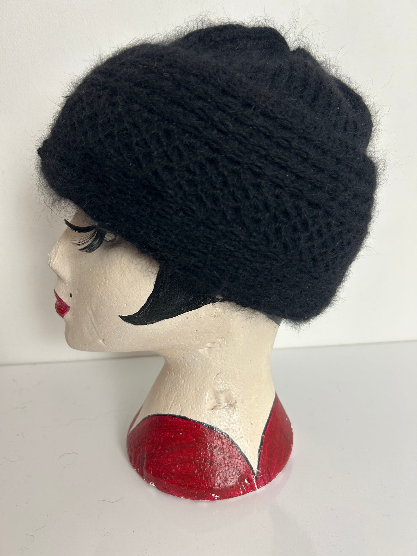Vintage Black Angora & Wool Mix Semi Chunky Winter Beanie Style Hat