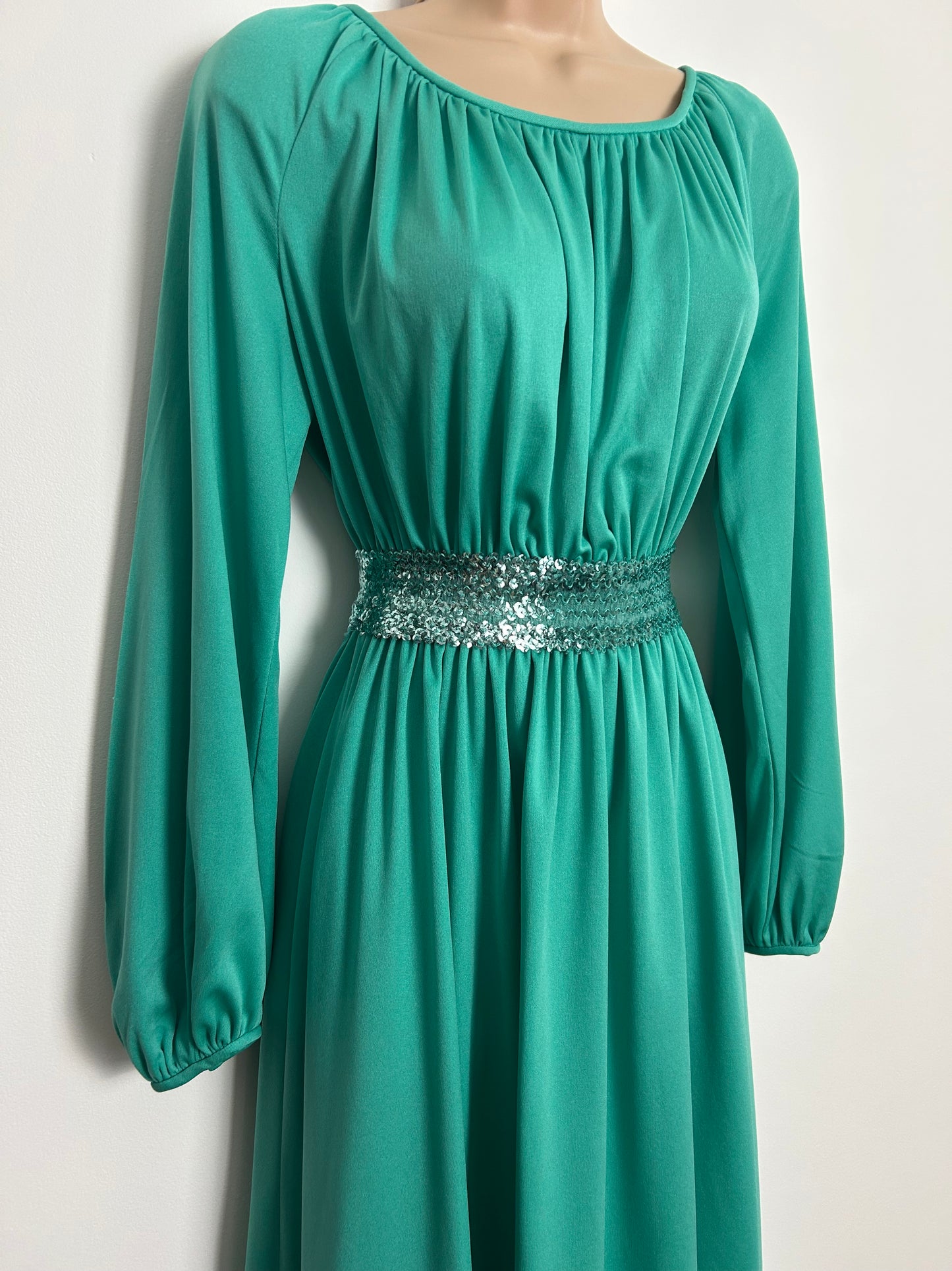 Vintage 1970s TRINA LEWIS UK Size 10 Jade Green Long Sleeve Sequin Waist Detail Long Sleeve Midi Occasion Dress