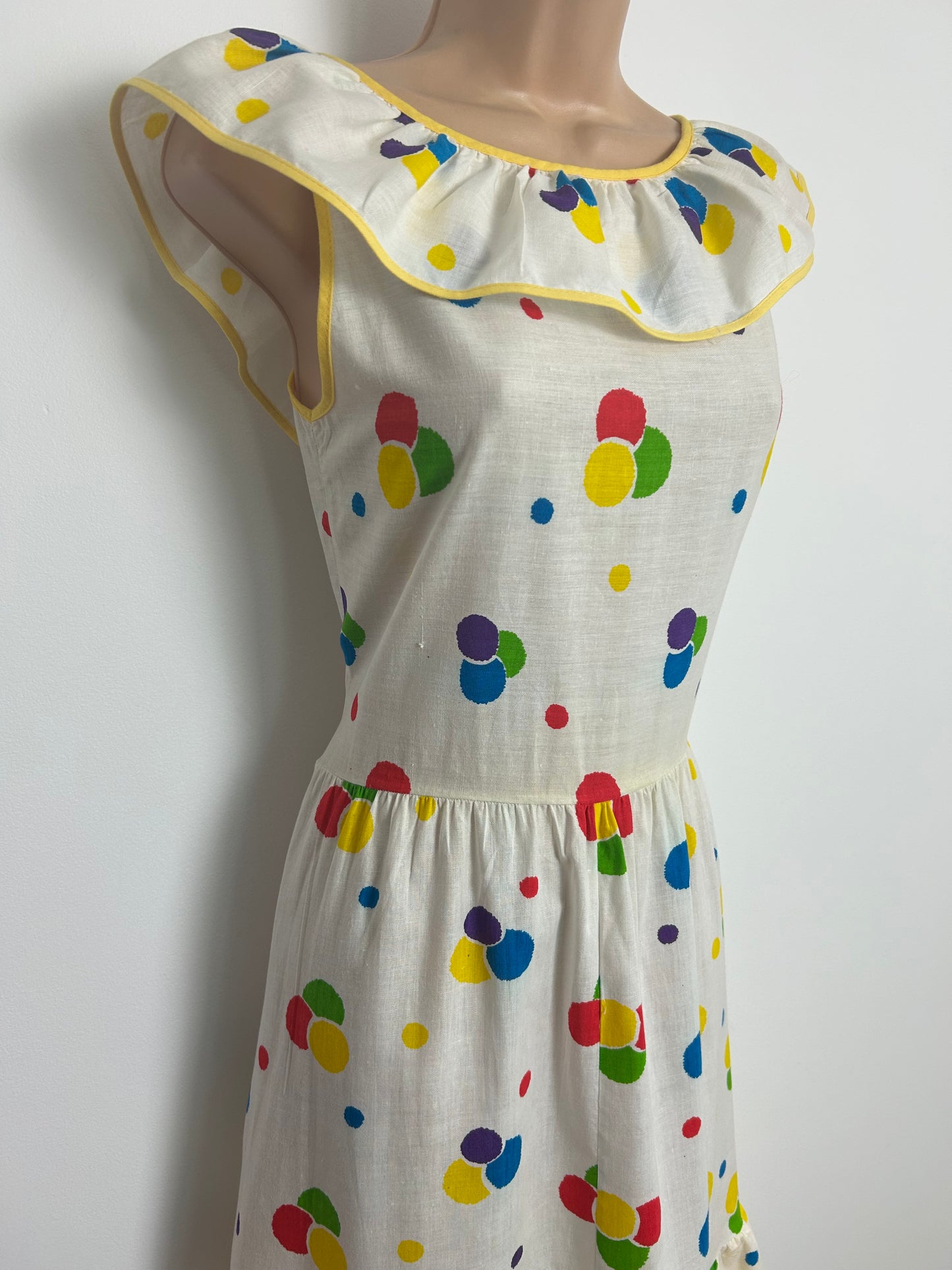 Vintage Early 1980s Size 6-8 White Yellow Pink Green & Blue Spotty Print Cotton Summer Day Dress