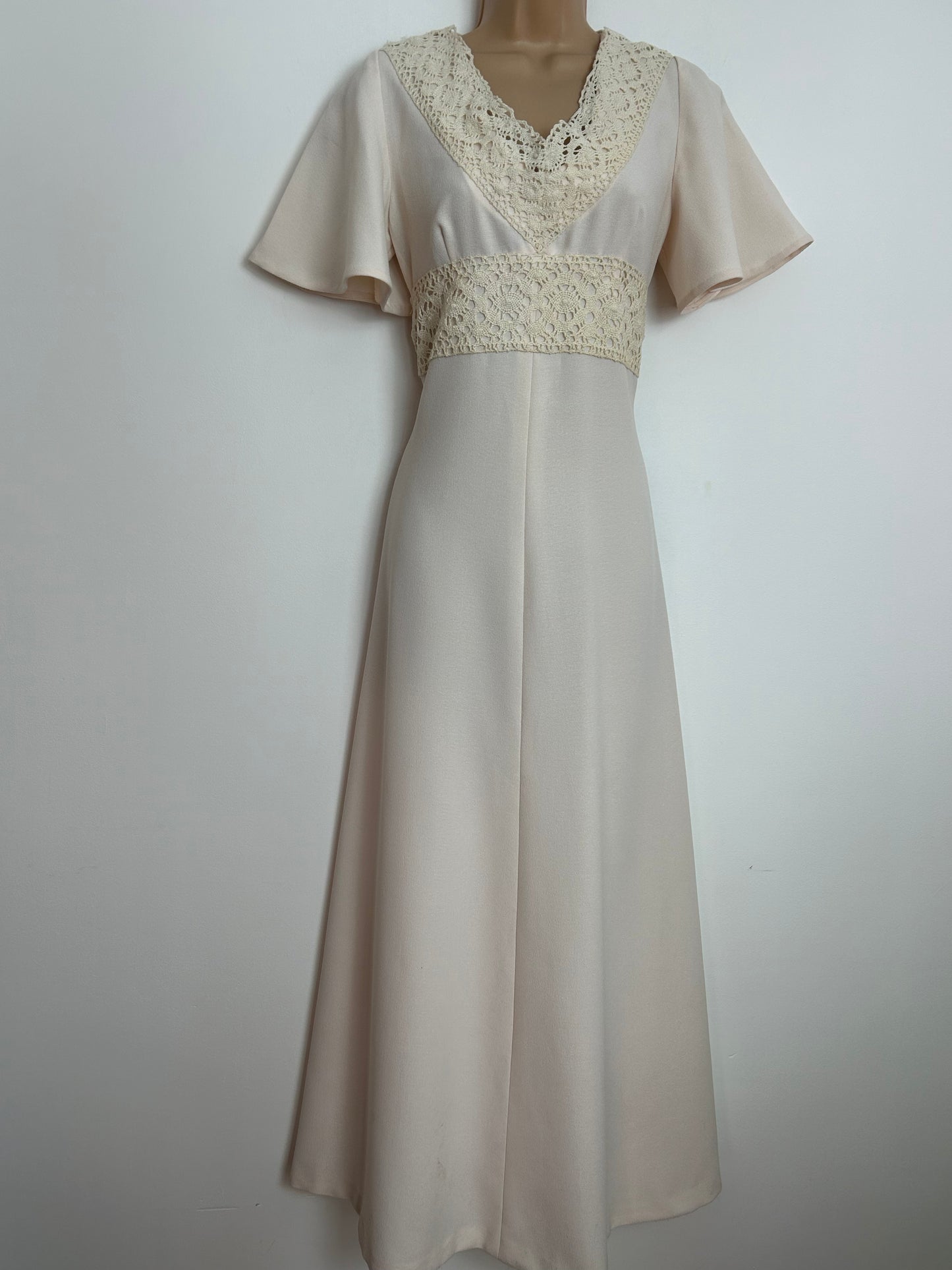 Vintage 1970s UK Size 8-10 Beautiful Cream Lace Trim Flutter Sleeve Boho Maxi Dress