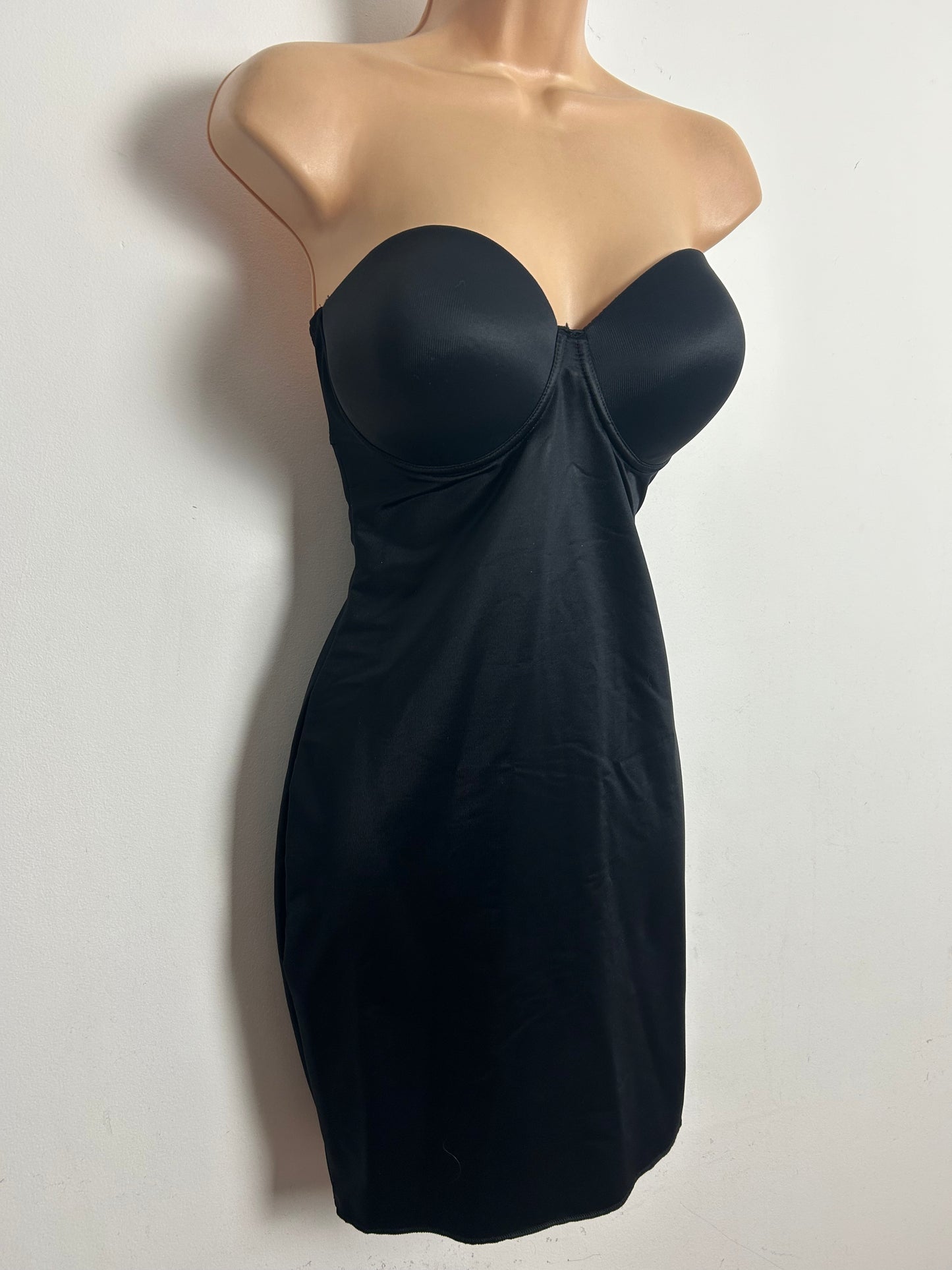 M&S Size 34D Black Strapless Underwired Body Shaper Dress Slip
