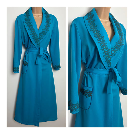Vintage 1970s Size 8-10 Peacock Blue Contrast Pattern Full Wrap Belted Housecoat Dressing Gown