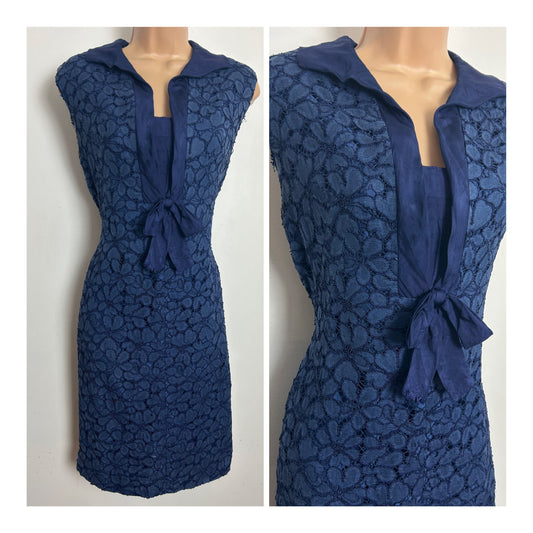 Vintage 1960s TOISON D'OR Size 10 Navy Blue Guipure Lace Evening Dress