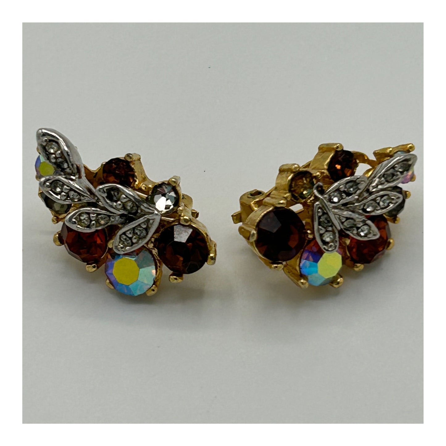 Vintage 1960s Gold Tone Base Metal Diamante & Glass Stone Set Leaf Shape Clip On Earrings