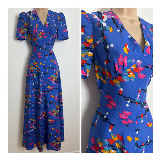 Vintage 1970s Size 8 Blue Pink & Orange Floral Print Short Sleeve Tie Back Maxi Dress