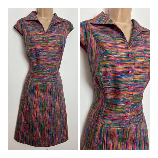 Vintage 1970s Size 10 Pink Blue Purple & Green Stripe Print Sleeveless Day Dress