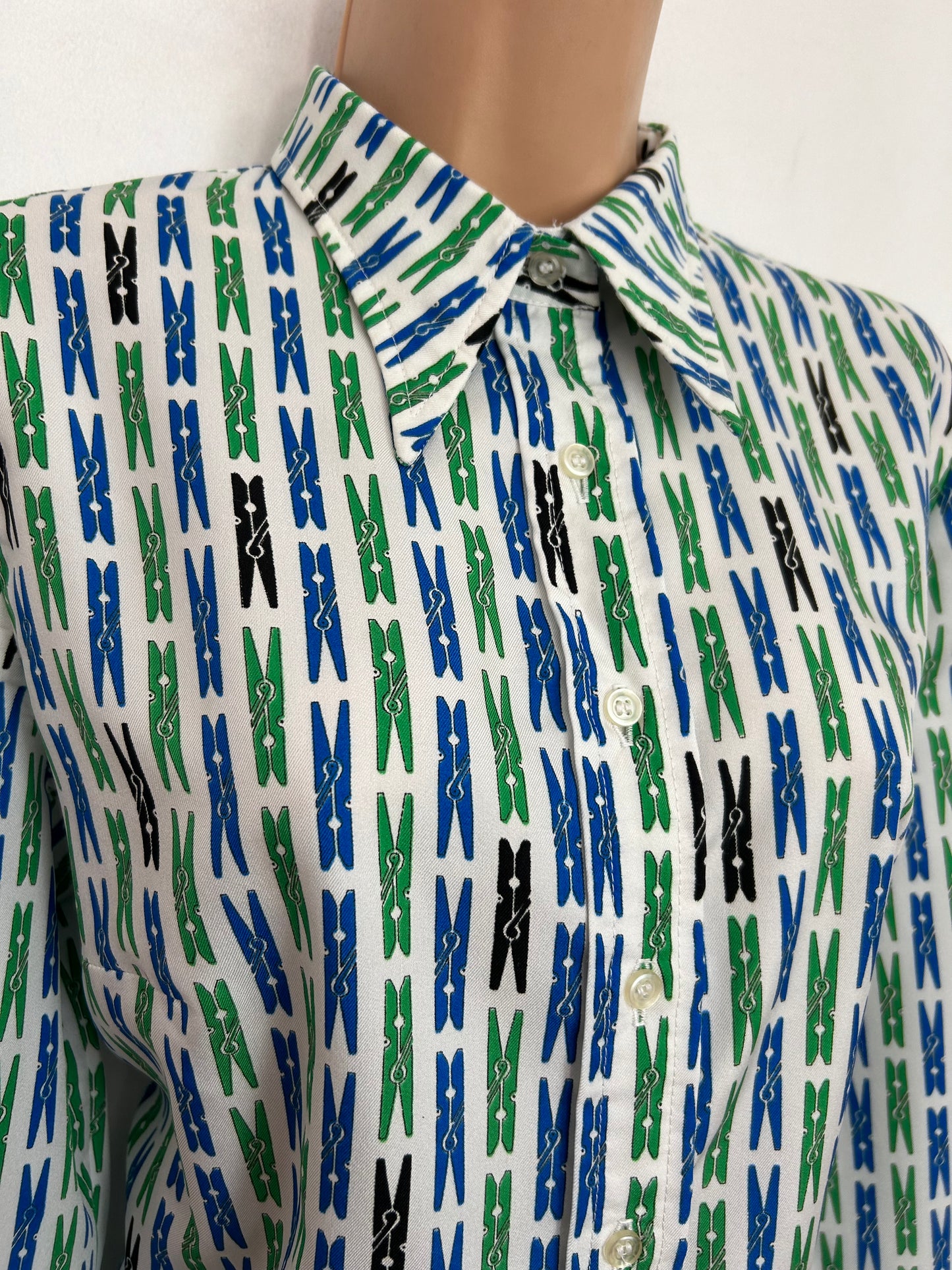 Vintage 1970s PAUL MAUSNER UK Size 14 White Blue Green & Black Peg Novelty Print Long Sleeve Shirt