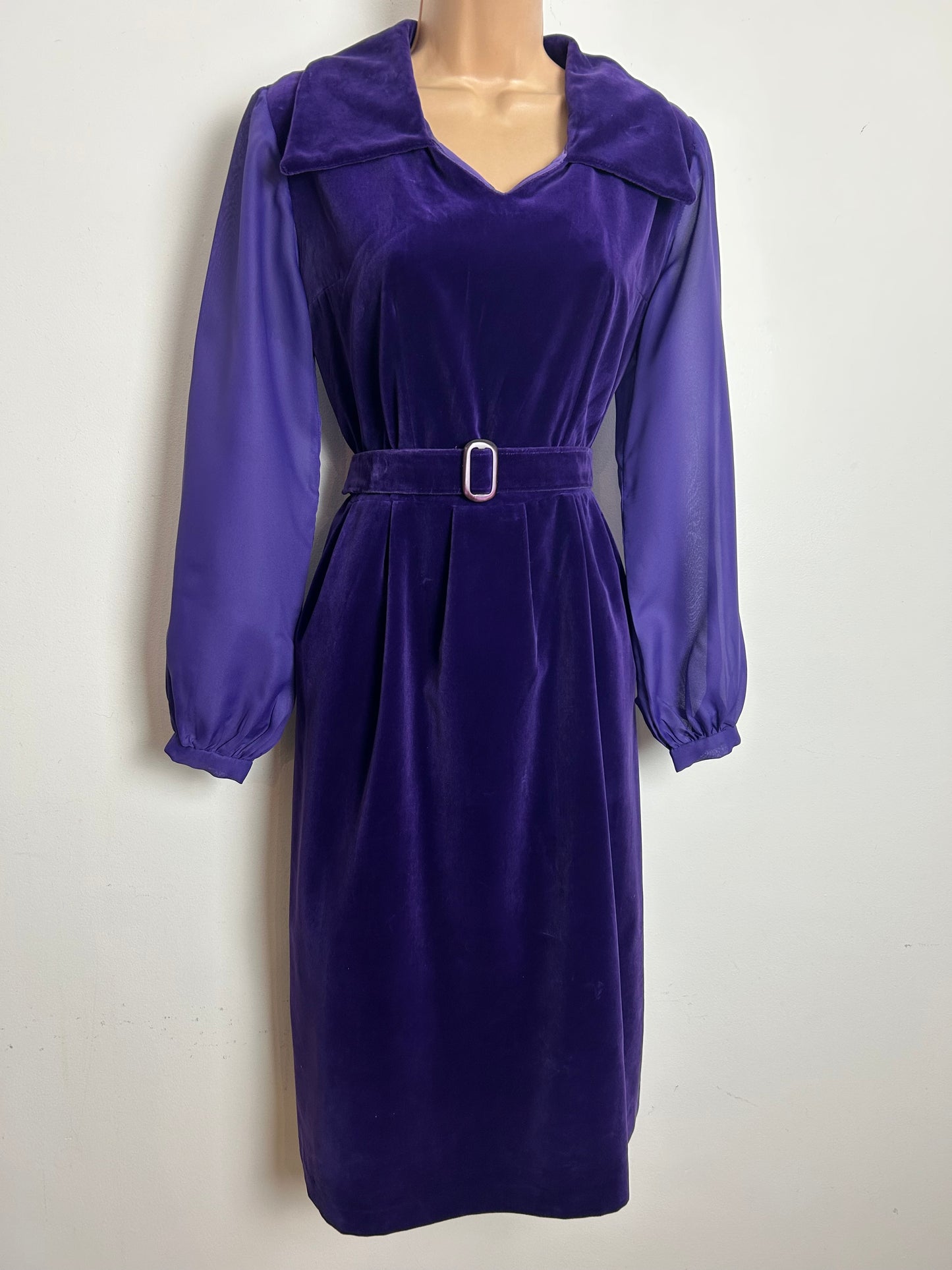 Vintage 1970s Size 10 Purple Velvet & Chiffon Sleeve Belted Dress