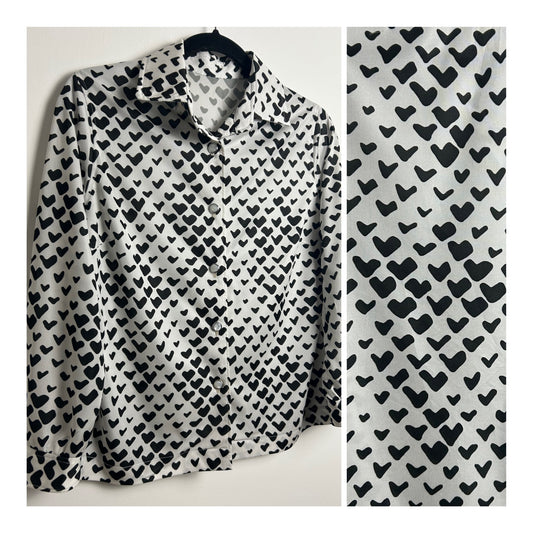 Vintage 1970s Size 12 White & Abstract Heart Print Long Sleeve Shirt