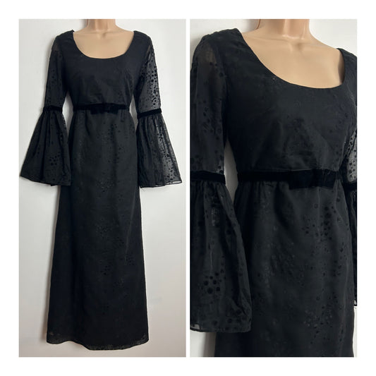 Vintage 1970s BERKERTEX UK Size 8 Black Cotton & Velvet Flock Flared Cuff Boho Maxi Dress