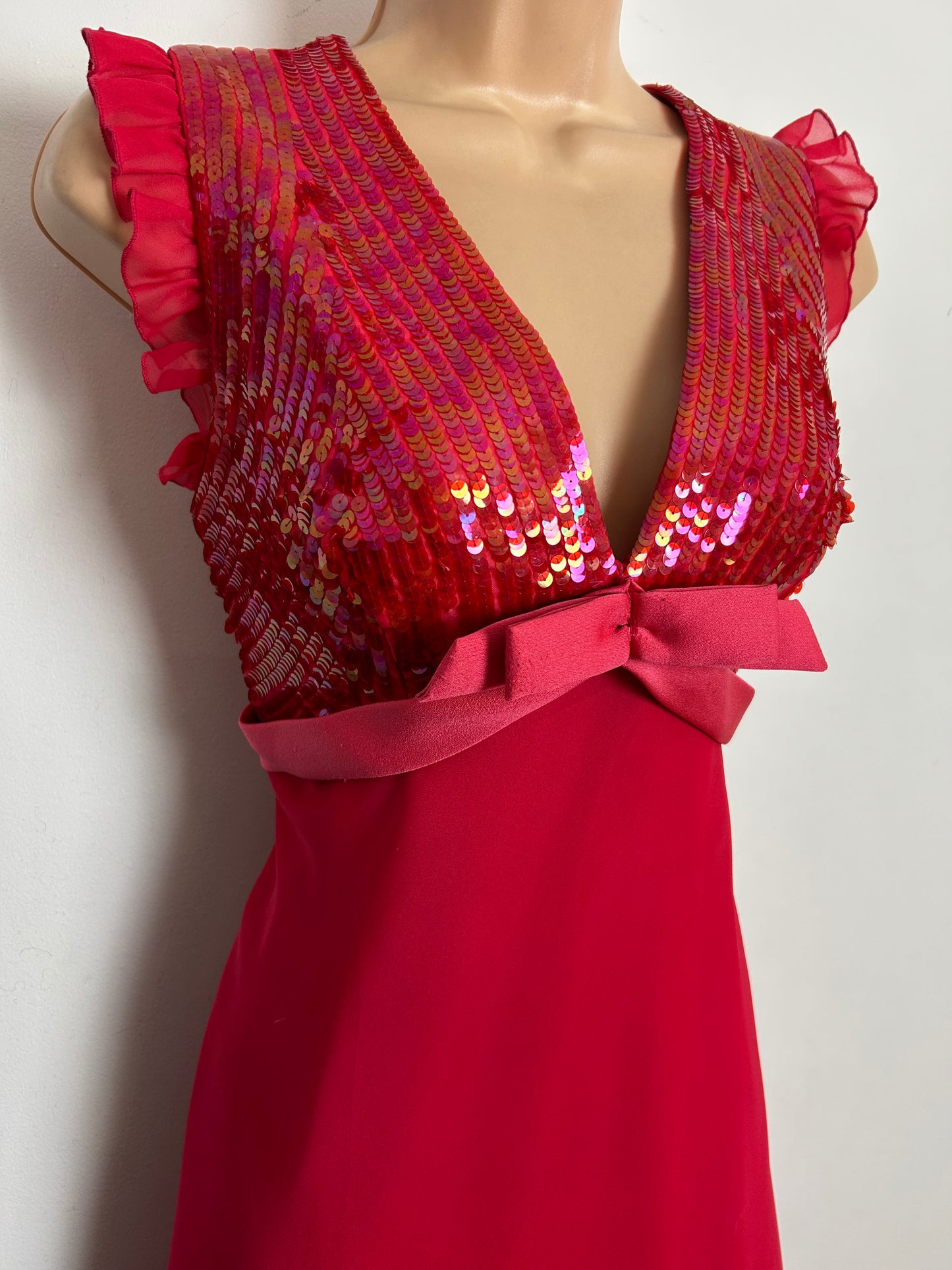 Vintage 1970s RADTKE & RADTKE Size 8 Raspberry Sequin Bodice Bow Detail Xmas Party Occasion Maxi Dress