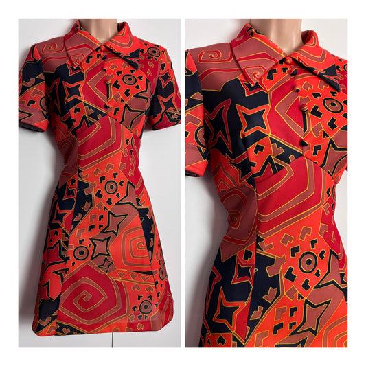 Vintage 1960s Size 8 Gorgeous Orange & Black Abstract Star Print Short Sleeve Mini Mod Dress