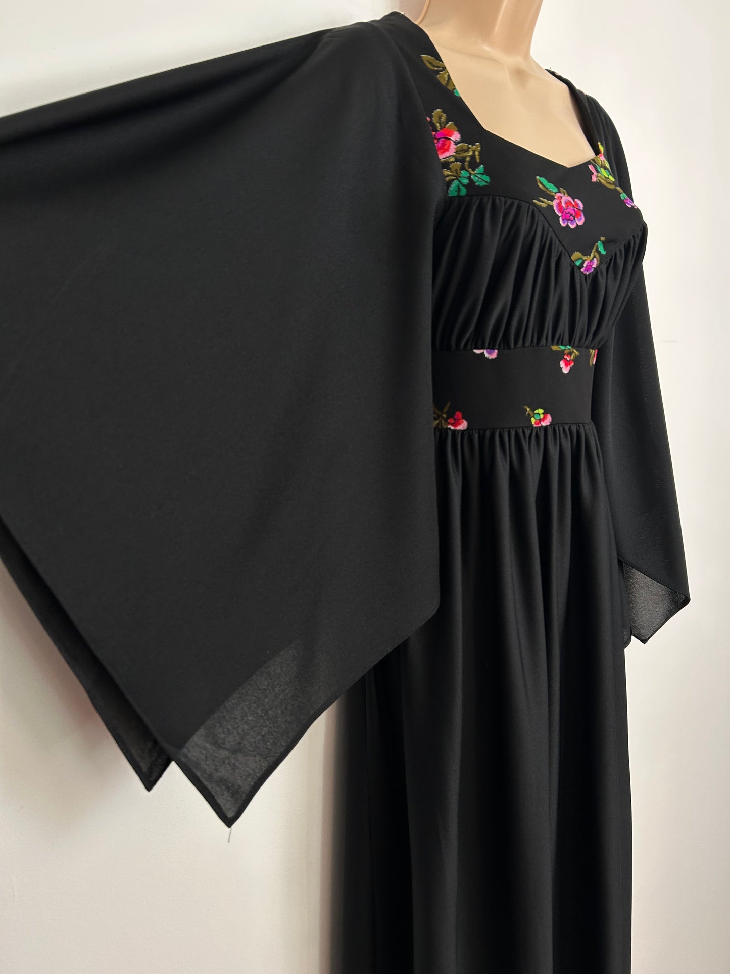 Vintage 1970s Size 8 Black Pink & Green Floral Print Wide Flared Square Sleeve Ruched Bodice Maxi Dress