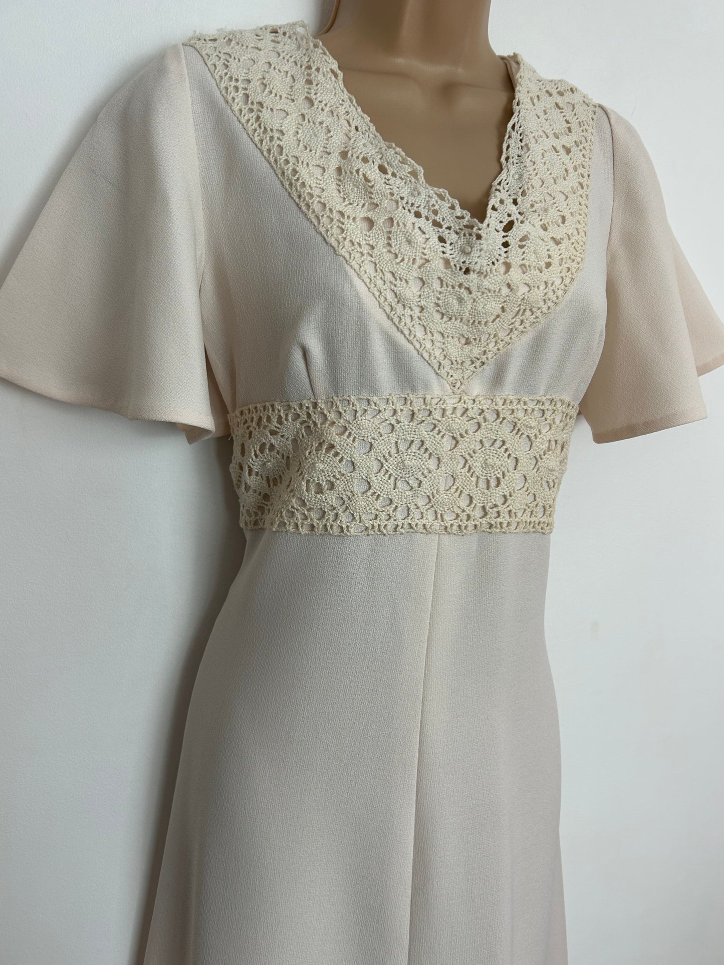 Vintage 1970s UK Size 8-10 Beautiful Cream Lace Trim Flutter Sleeve Boho Maxi Dress