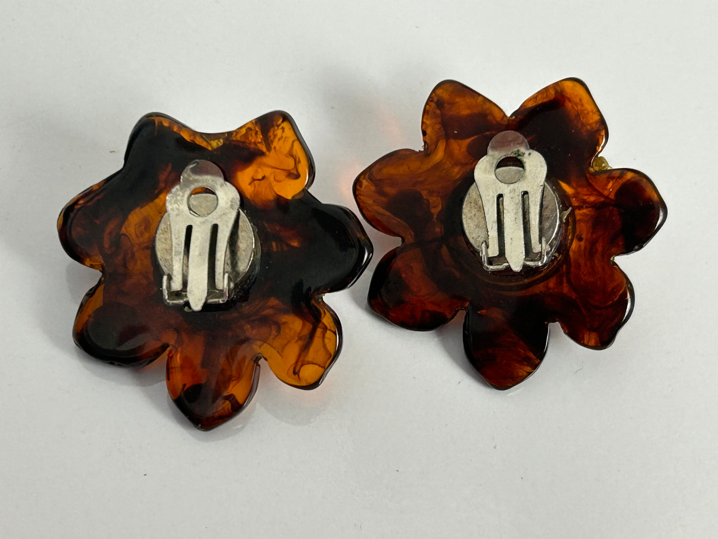 Vintage 1960s Large Tortoiseshell Style PlasticFlower Clip On Earrings