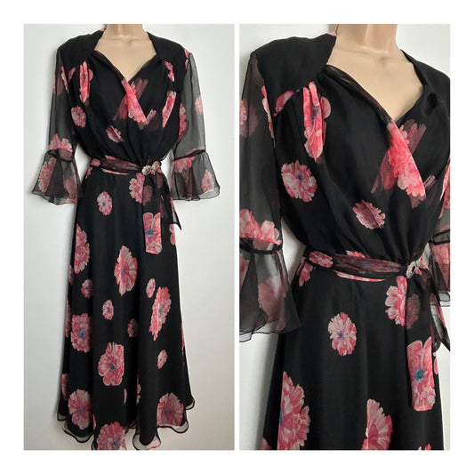 Vintage 1970s Size 14-16 Black & Pink Floral Print Belted Flared Cuff Boho Maxi Dress